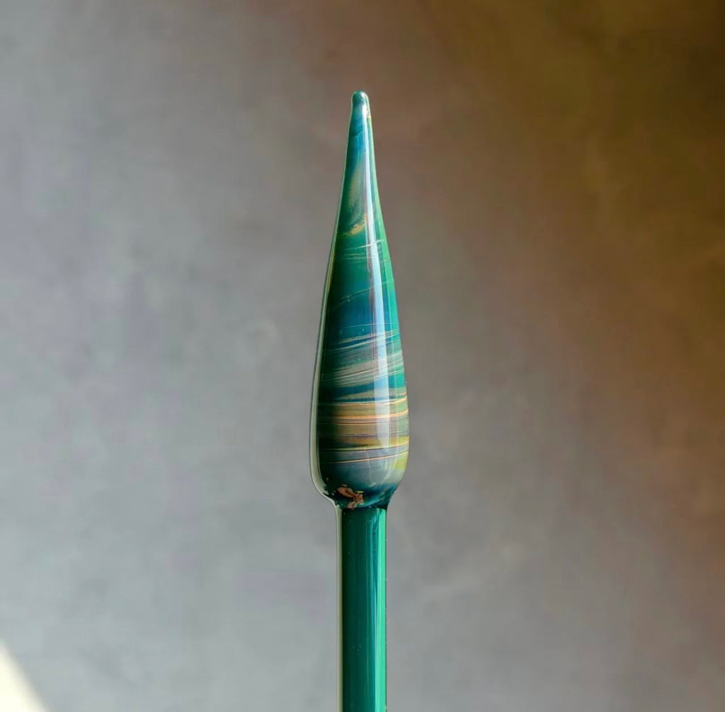 LG - 26 Lunar Glass Silver Lake Green Rod