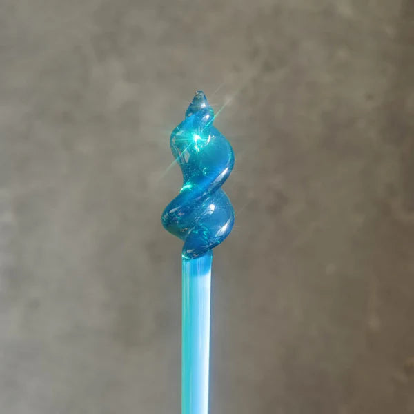 LG-41 Lunar Glass Venus Dark Sea Blue Opal Rod